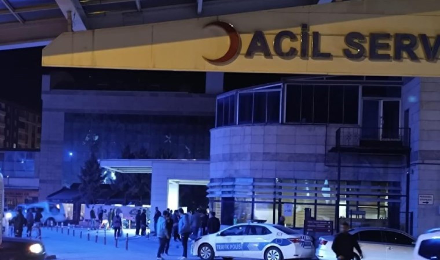 Siirt’te 3 yaşındaki çocuk bahçe havuzuna düştü