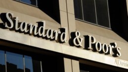 S&P, Türkiye’nin kredi notunu yükseltti