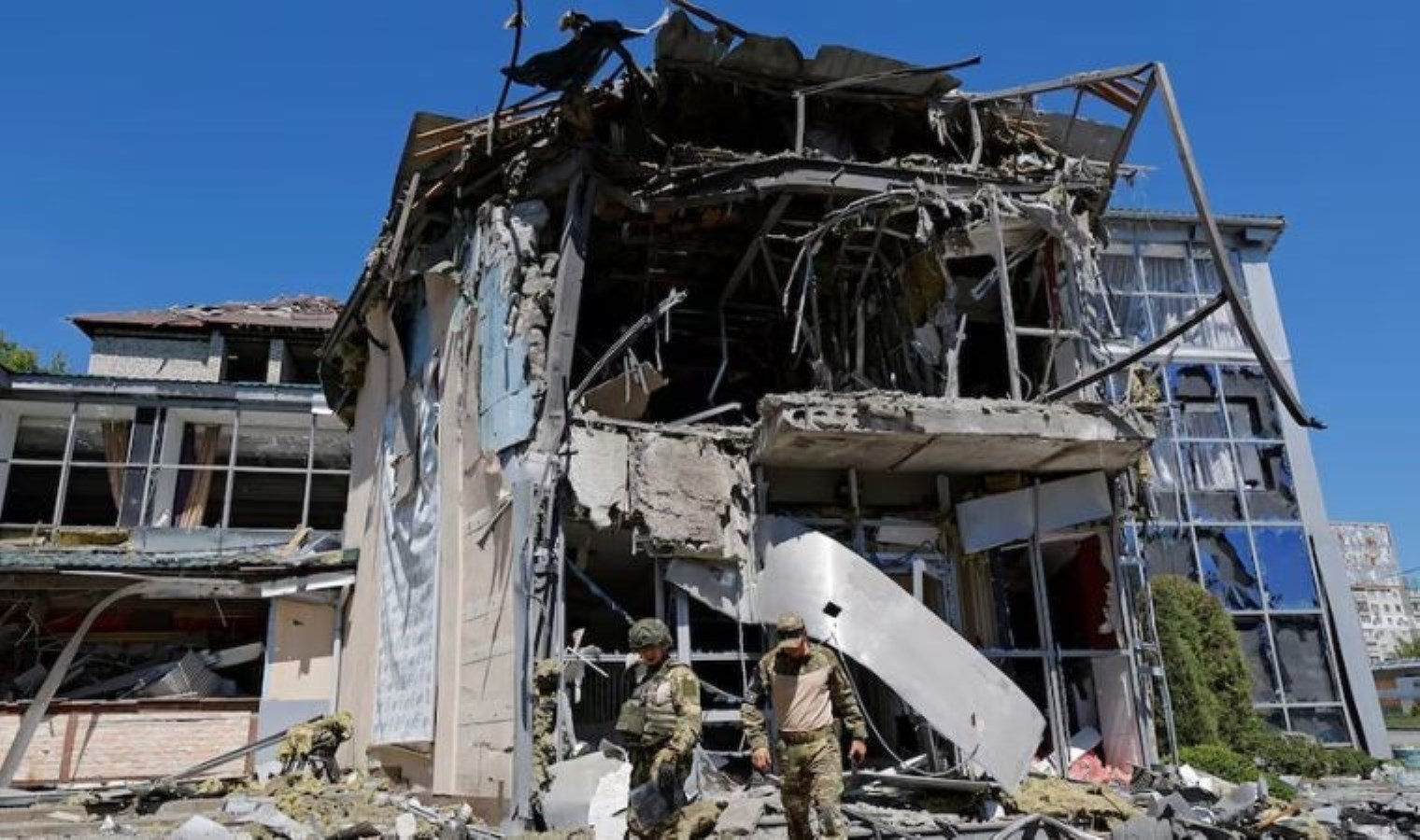 Ukrayna, kendi topraklarını gaye aldı: 5 kişi hayatını kaybetti