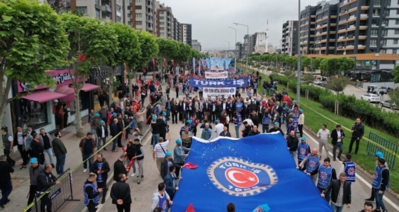 Yurt genelinde 1 Mayıs Emek ve Dayanışma Günü kutlanıyor