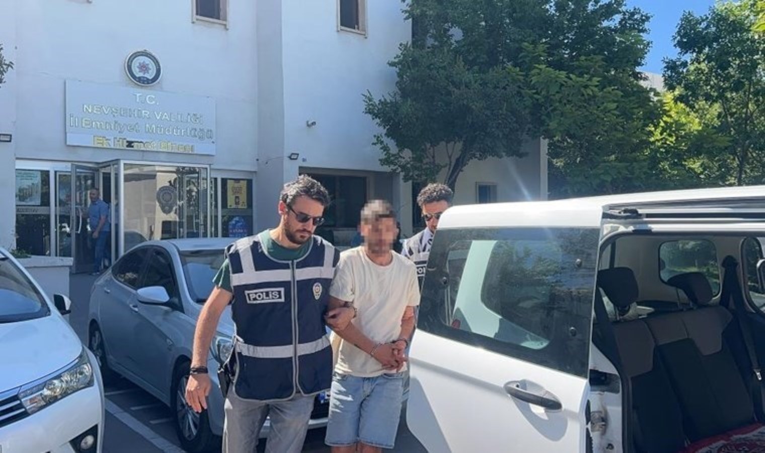 90 milyon liralık vurgun… Emlakçı yakalandı!