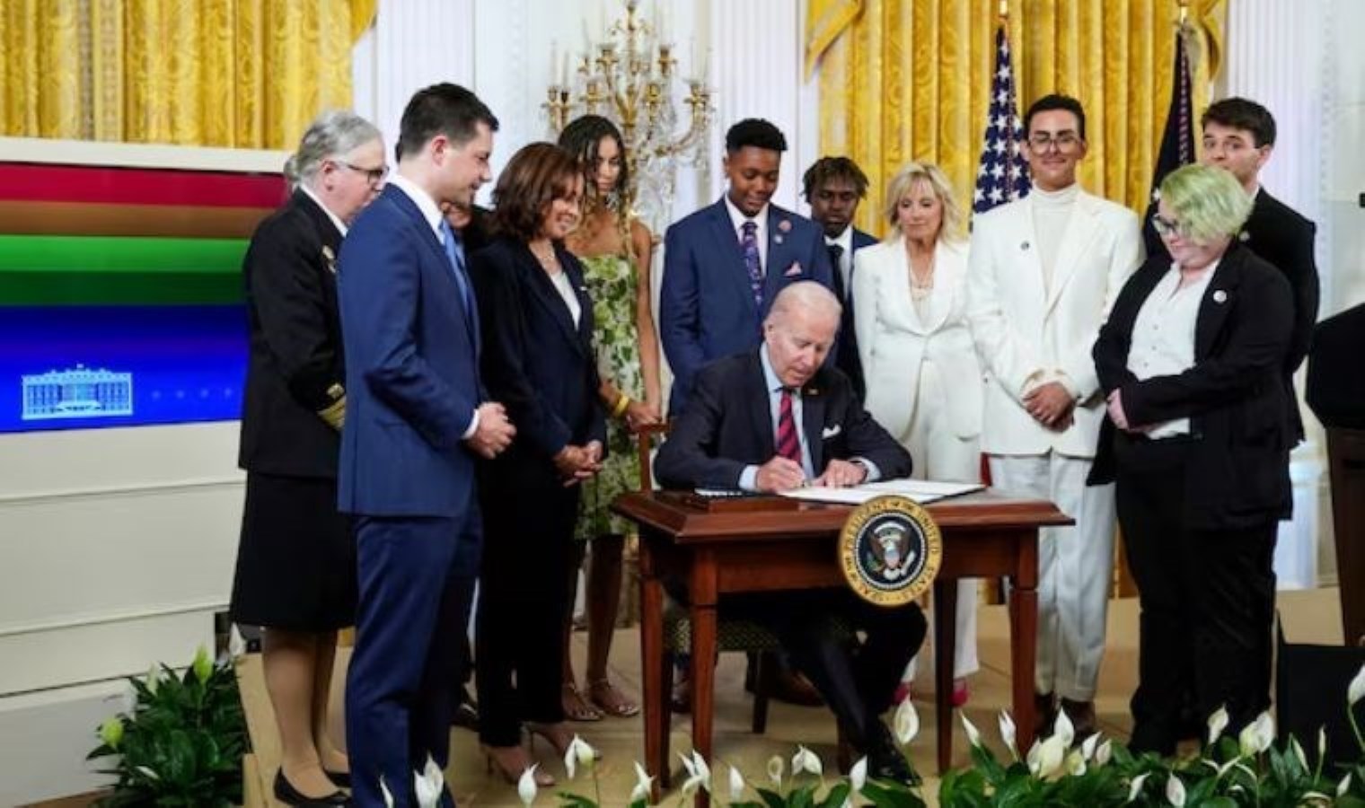 Biden’dan tarihi adım: Eşcinsel ilişki nedeniyle mahkum gazilere af kararı