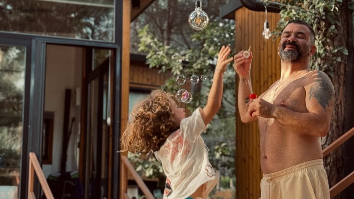 Ceyda Düvenci’den boşanan Bülent Şakrak’ın yeni yaşamı! Sevgilisi paylaştı