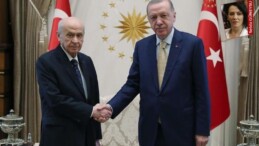 Erdoğan’ın, diplomatik ziyaretlerinin ardından Bahçeli ile görüşeceği ileri sürülüyor