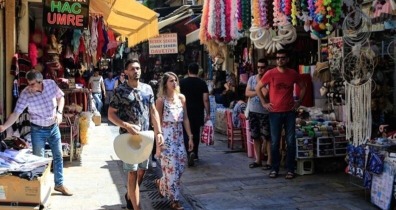 Esnaf umduğunu bulamadı… Son 25 yılın en kötü bayramı!