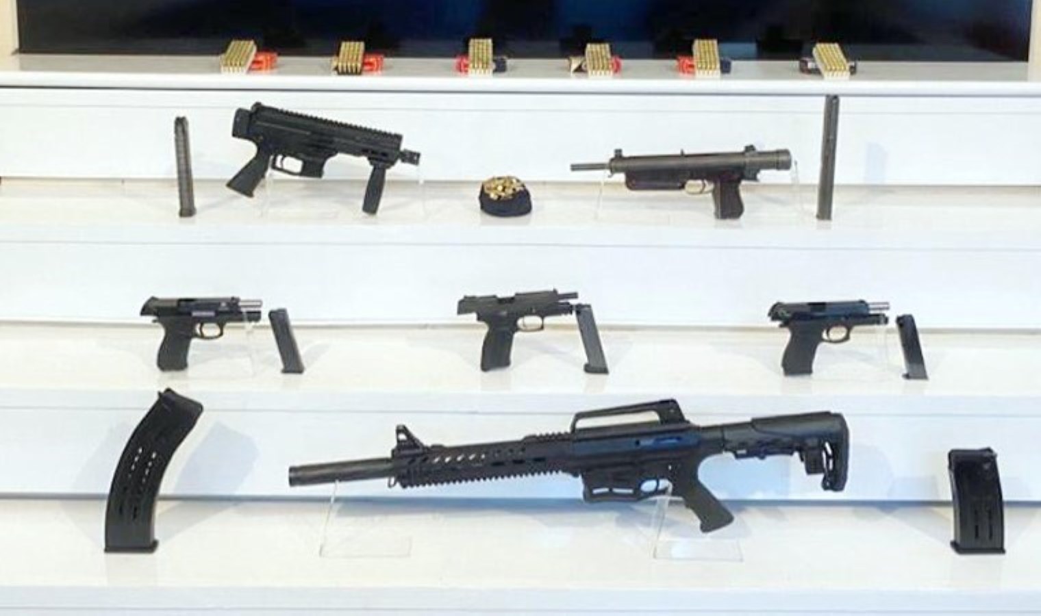 Gaziantep’te kaçak silah ticareti operasyonu: 12 gözaltı