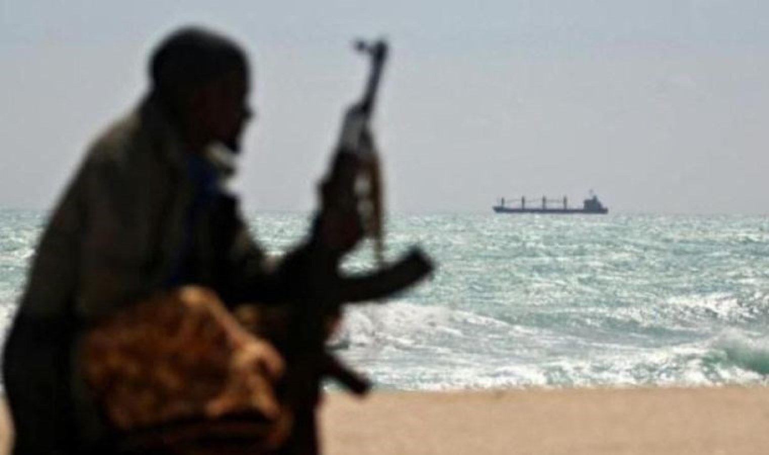 Husiler, Kızıldeniz ve Hint Okyanusu’nda iki gemiyi vurduğunu duyurdu