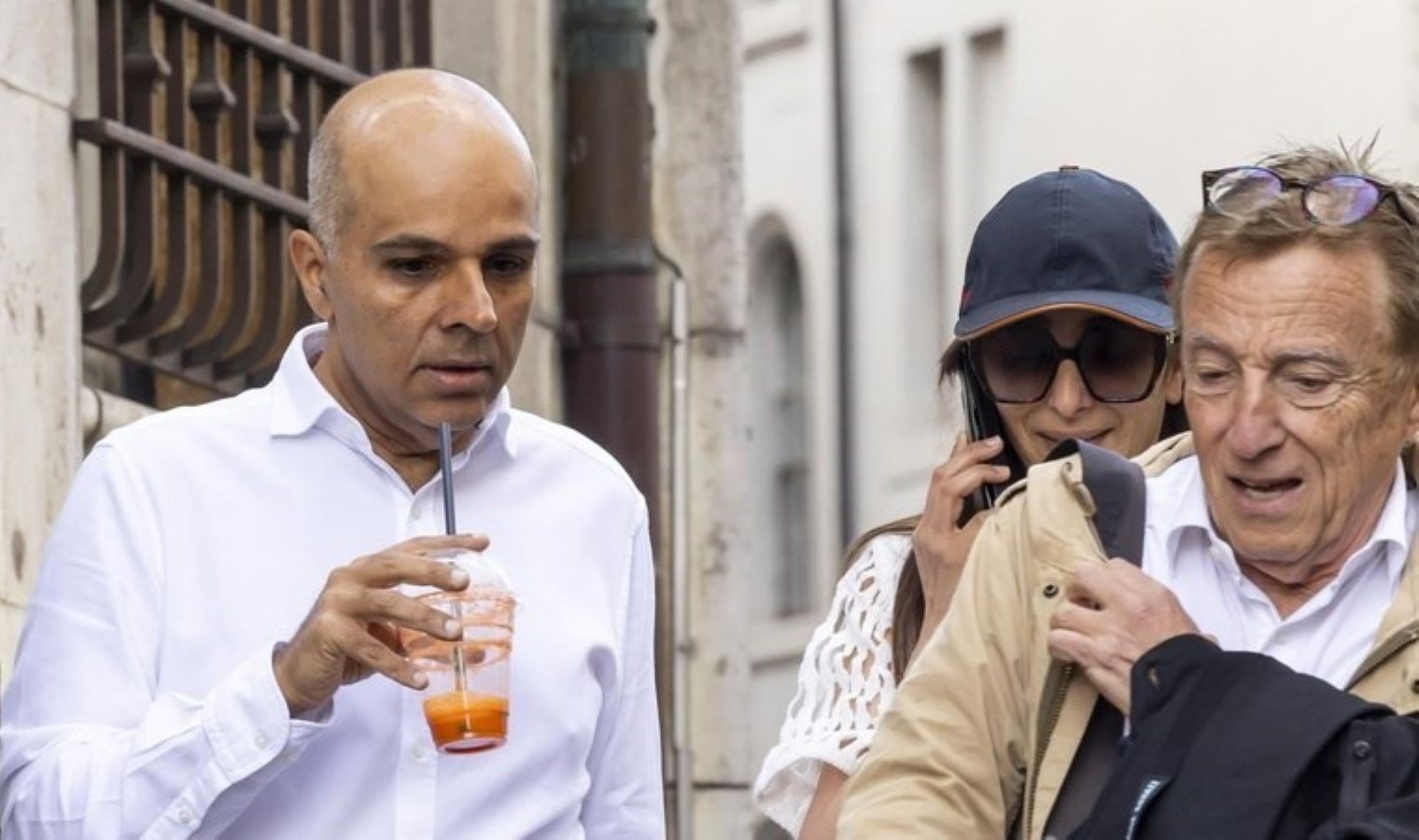 İngiltere’nin en zengin ailesine hapis cezası: ‘Dünya’nın sefaletinden kazanç sağlıyorlar…’