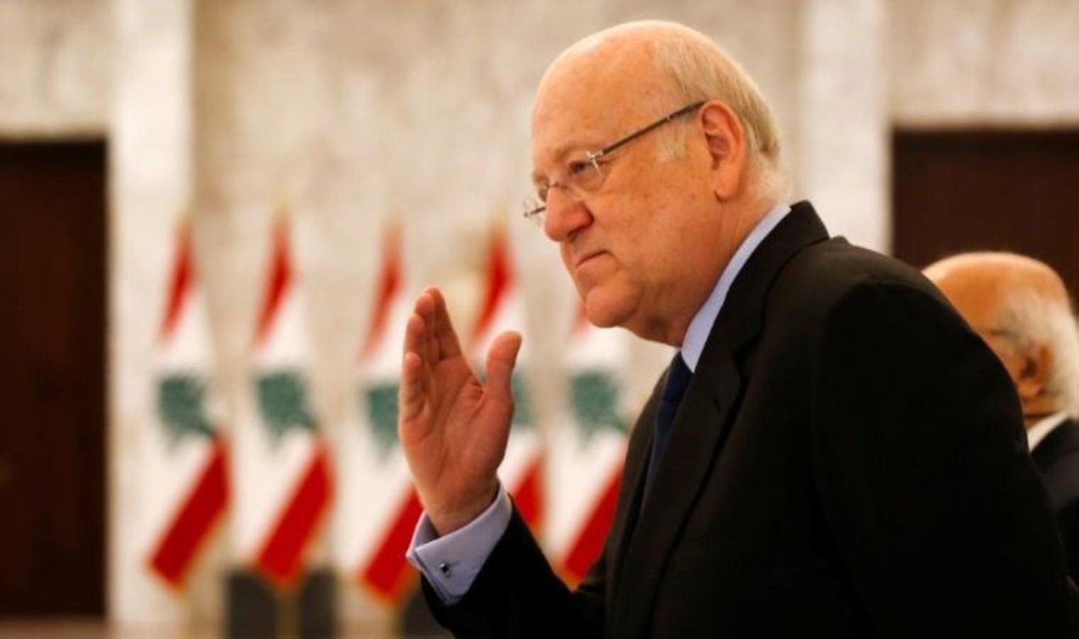 Lübnan Başbakanından çarpıcı açıklama: ‘O ülkeyle gerilimi tırmandırmak istemiyoruz…’