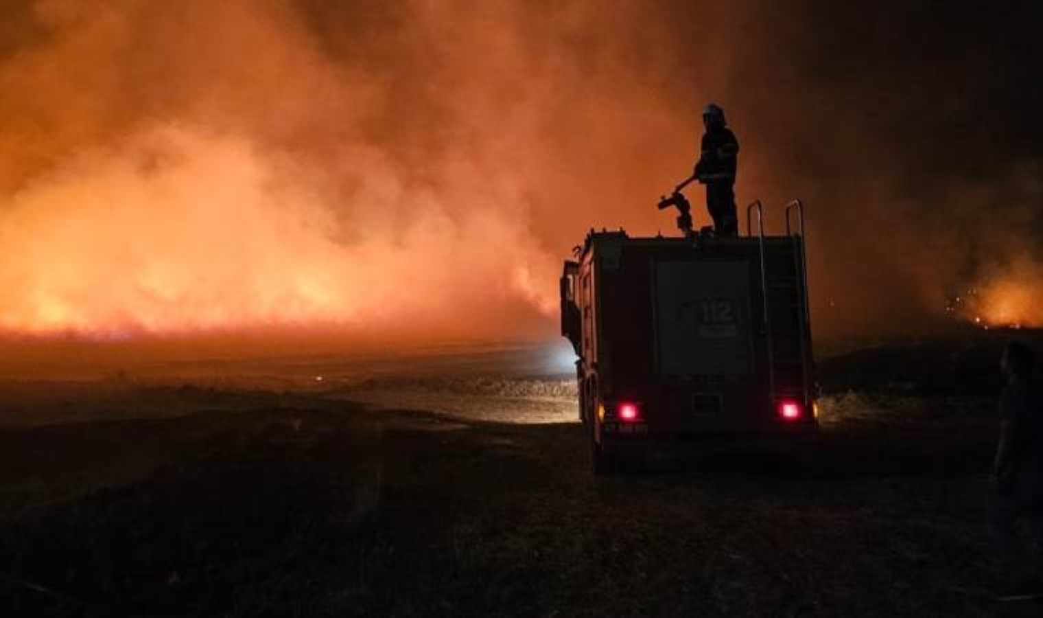 Mardin’de 5 noktada çıkan anız yangınları söndürüldü