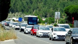 Muğla’ya 3 günde 140 bin araç giriş yaptı