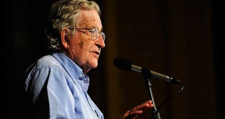 Noam Chomsky kimdir? Noam Chomsky’nin kitapları ve hayatı…