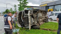 Ordu’da minibüs refüje çarparak yan yattı: 1 ölü, 4 yaralı