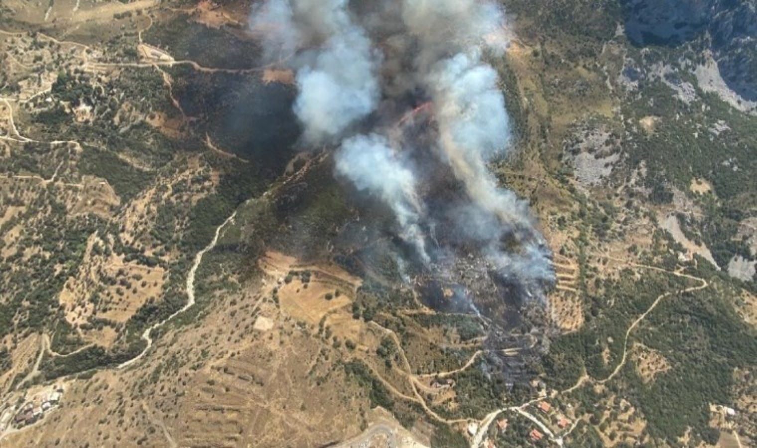 Üç ilde art arda orman yangınları: Havadan ve karadan müdahale ediliyor
