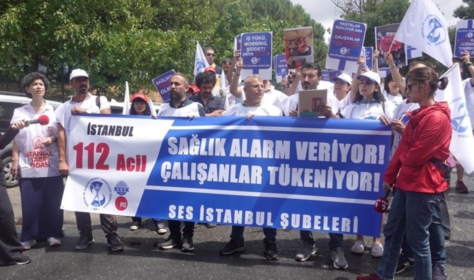 Acil sağlık hizmetleri alarm veriyor: 112 çalışanları 8 talep açıkladı