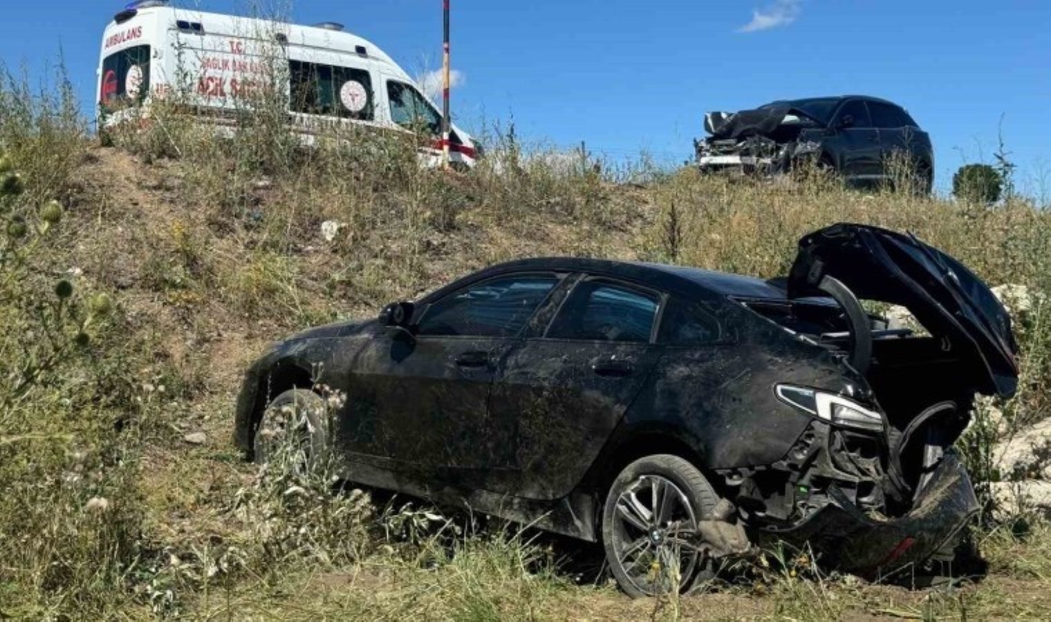 Ağrı’da trafik kazası: 13 yaralı