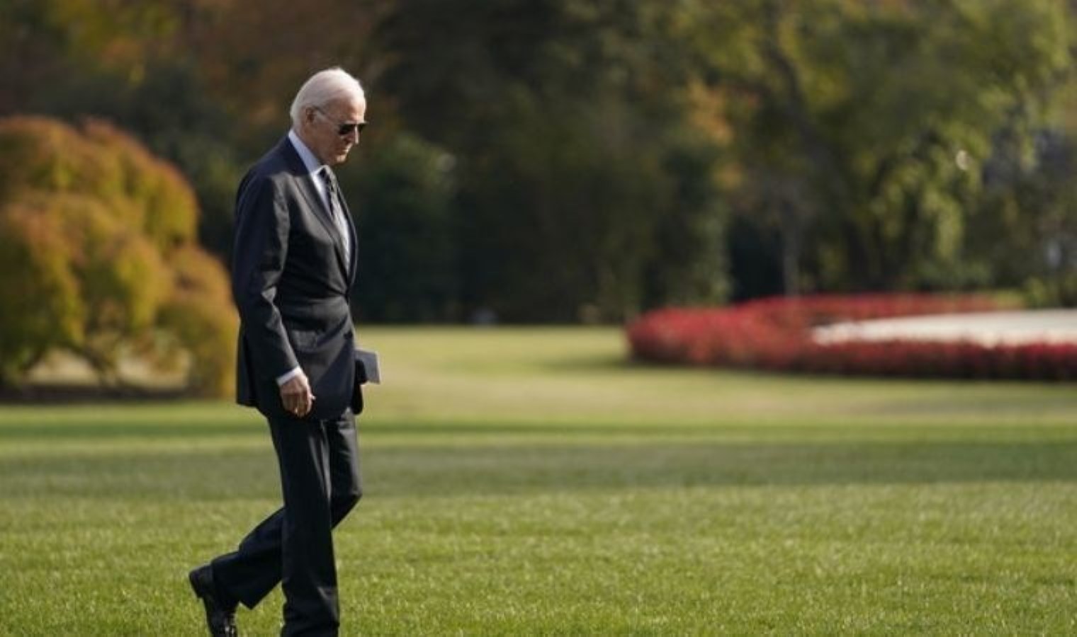 Biden’ın podyuma çıkışı için fotoğraf yönergeleri hazırlanıyor