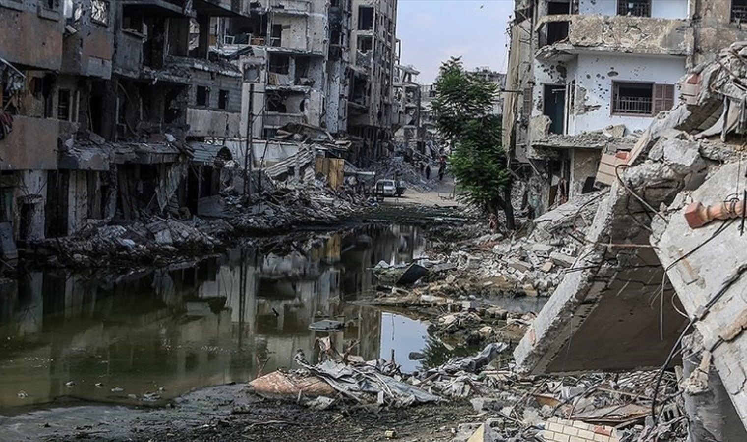 BM’den Han Yunus uyarısı: 182 bin kişi yerinden edildi