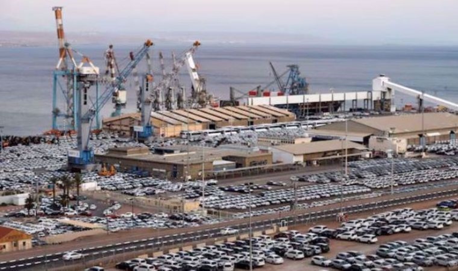 Bölgede geniş çaplı operasyon başlatıldı: Irak’ta hava üssüne roketli saldırı düzenlendi