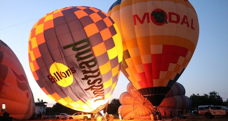 Burdur da Kapadokya gibi balon turizmine başladı