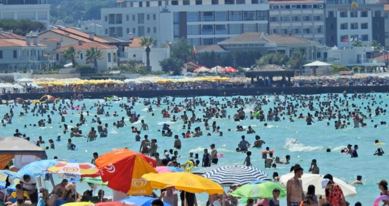 Çeşme turizmcileri isyanda: Biz de fırsatçılarla mücadele ediyoruz