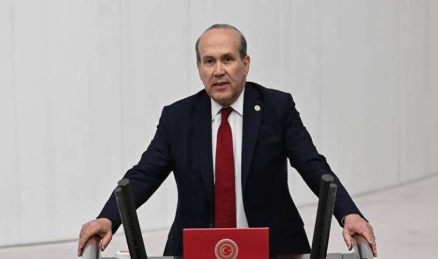 CHP’li Tan ‘Somali tezkeresi’ne destek vermeyeceklerini söyledi