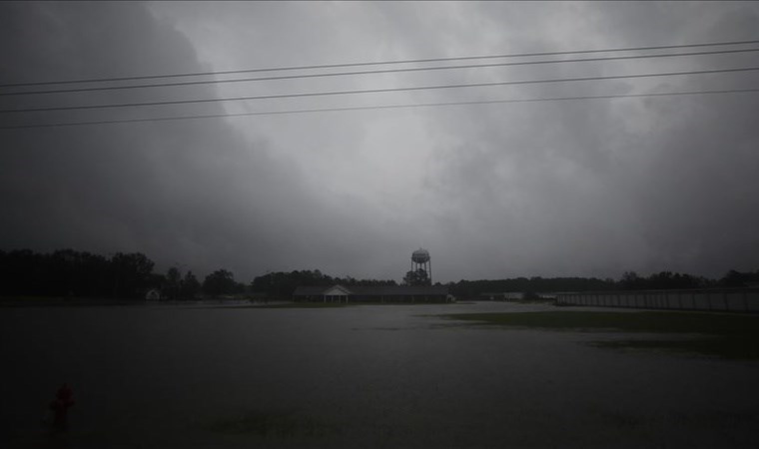 Çin’i kasırga vurdu: Ölü ve yaralılar var