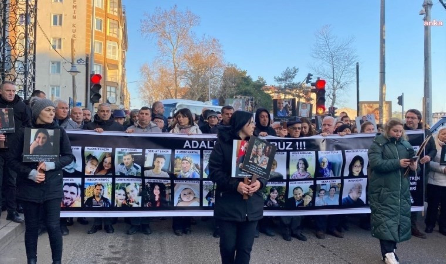 Çorlu Tren Kazası’nın üzerinden 6 yıl geçti… Mısra Öz: ‘Kararlara imza atan kişi de yargılansın!’