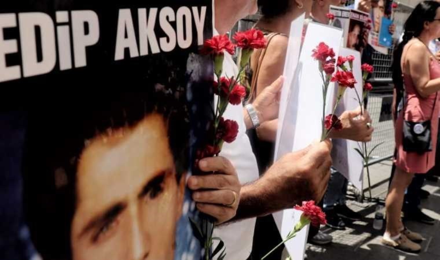 Cumartesi Anneleri, 1006’ncı kez buluştu… Edip Aksoy’un kızı Beritan Aksoy: Babamın kaybolması, beni adalet arayışında daha da kararlı kıldı