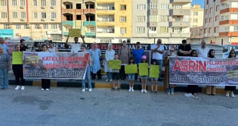 Depremde yıkılan Furkan Apartmanı için karar duruşması… Acılı aileler: Etki altında kalmadan tarafsız ve adil bir karar verin