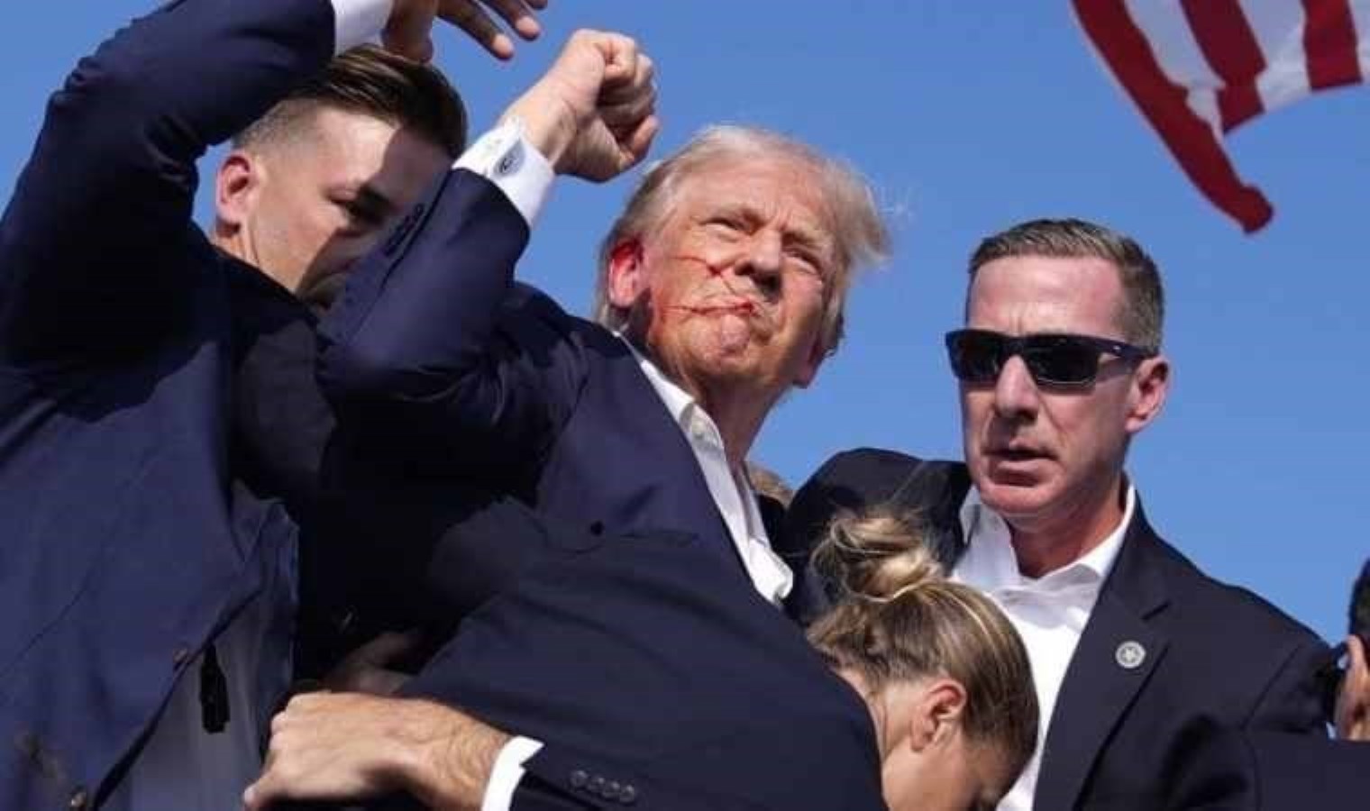 Donald Trump’a suikast girişimi! FBI saldırganın kimliğini açıkladı