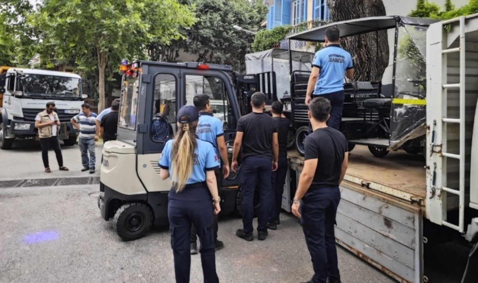 Ekrem İmamoğlu, ‘Bunları temizlememiz lazım’ demişti: Adalar’da 43 akülü araç toplatıldı