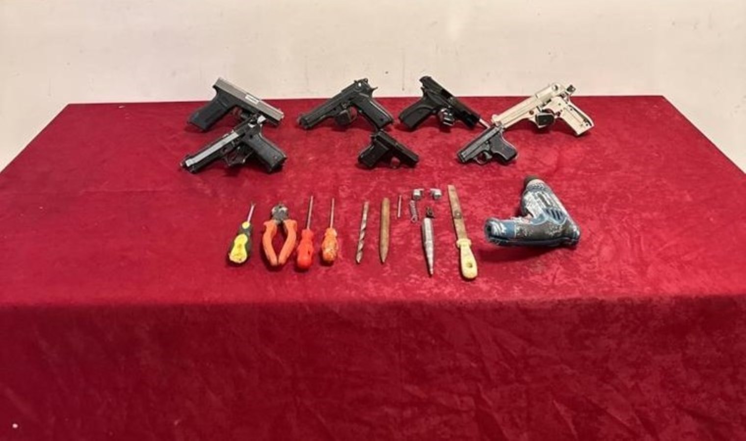 Gaziantep’te kaçakçılık operasyonu: 4 gözaltı