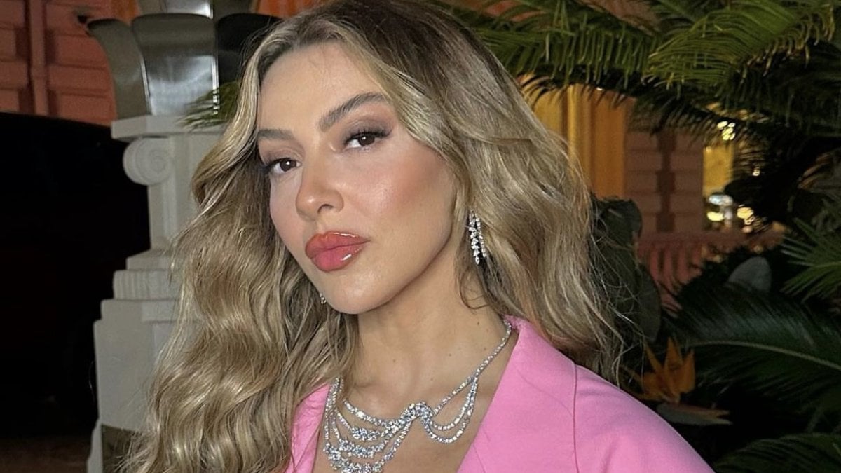 Hadise tatile çıktı, bikinili pozları sosyal medyayı kasıp kavurdu! “Bu nasıl endam…”