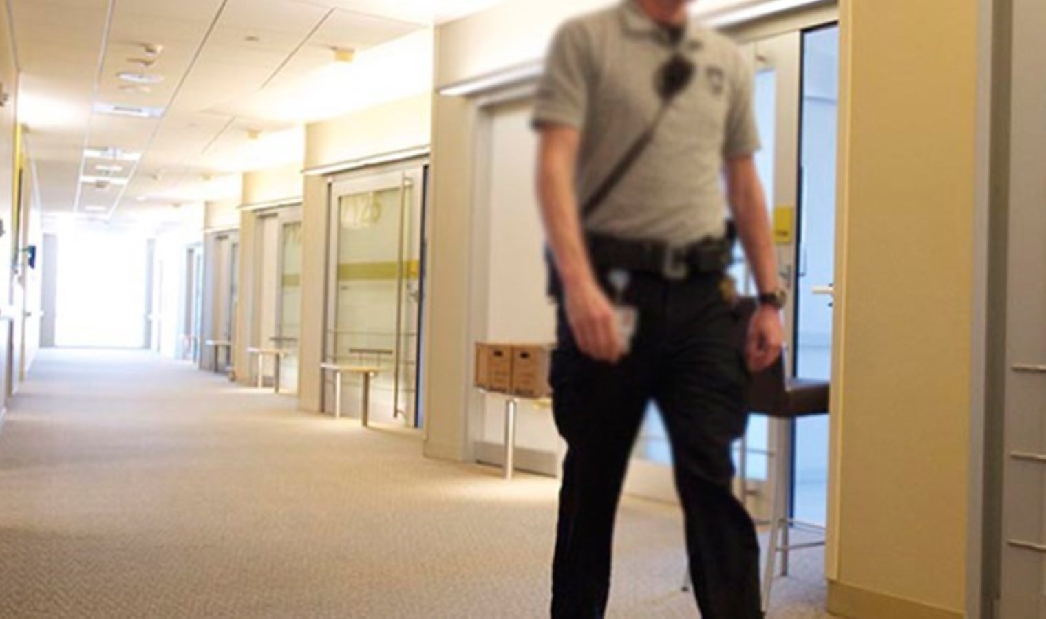 Hastanede çalışan güvenlik görevlilerine ‘sahte silah ruhsat’ operasyonu: 8 gözaltı