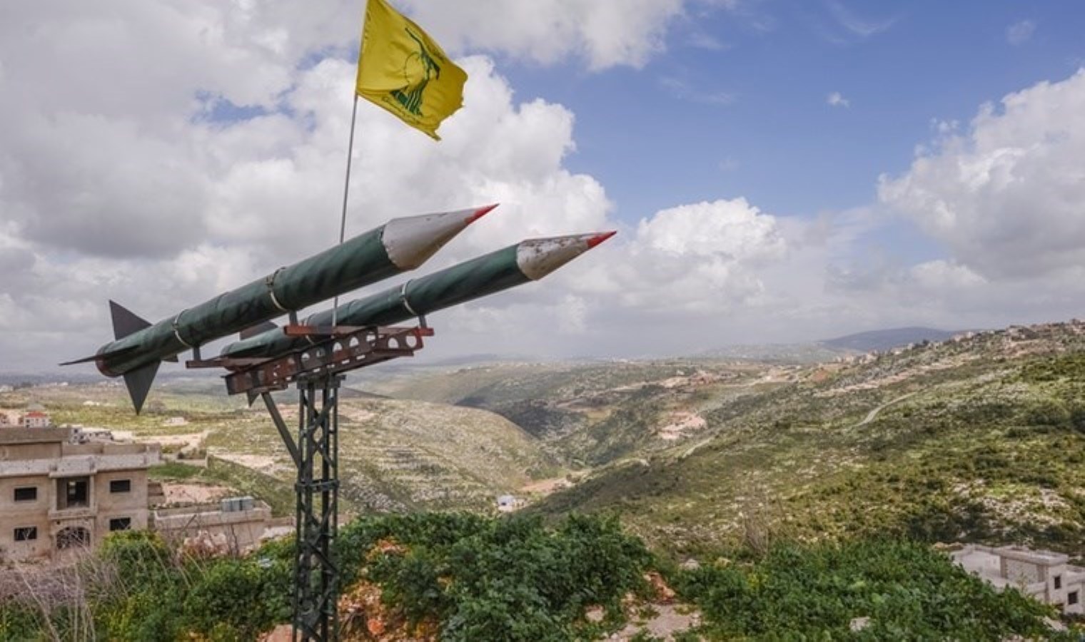 Hizbullah’tan İsrail’in askeri üssüne saldırı