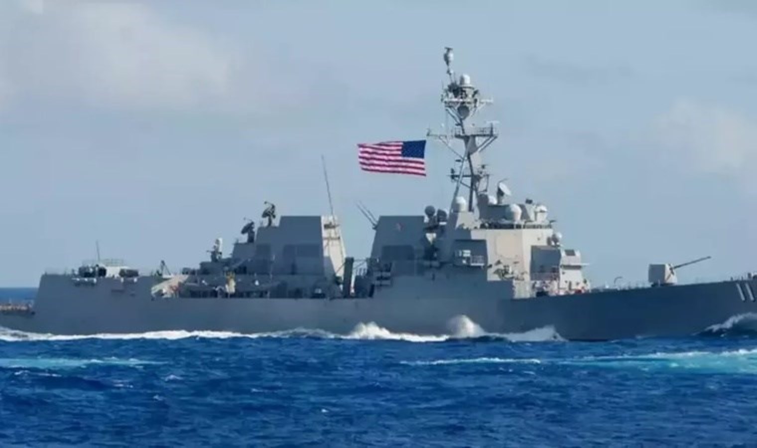 İki ülkeden Umman Denizi’nde ortak tatbikat