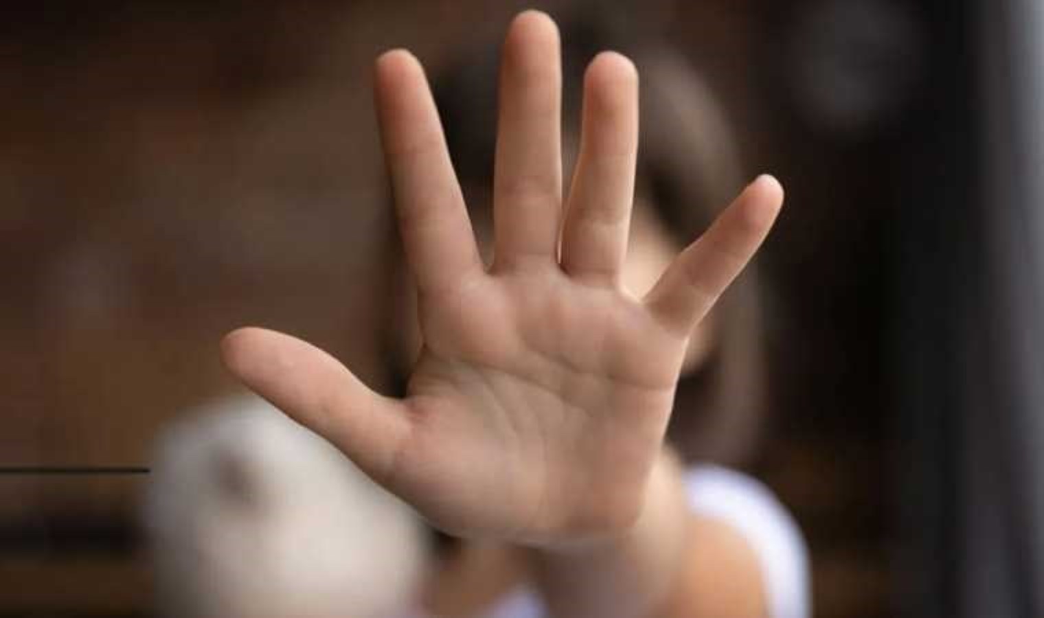 İnsanlığa karşı suç işlediler: 13 yaşındaki çocuğa istismarda bulunan sanıklar yeniden yargılanıyor