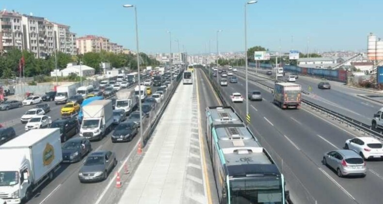 İstanbul’da metrobüs yolunda 90 gün yenileme çalışması yapılacak