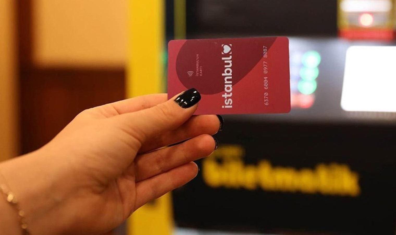 İstanbulkart’ta öğrenci indirimine yaş sınırı getirildi