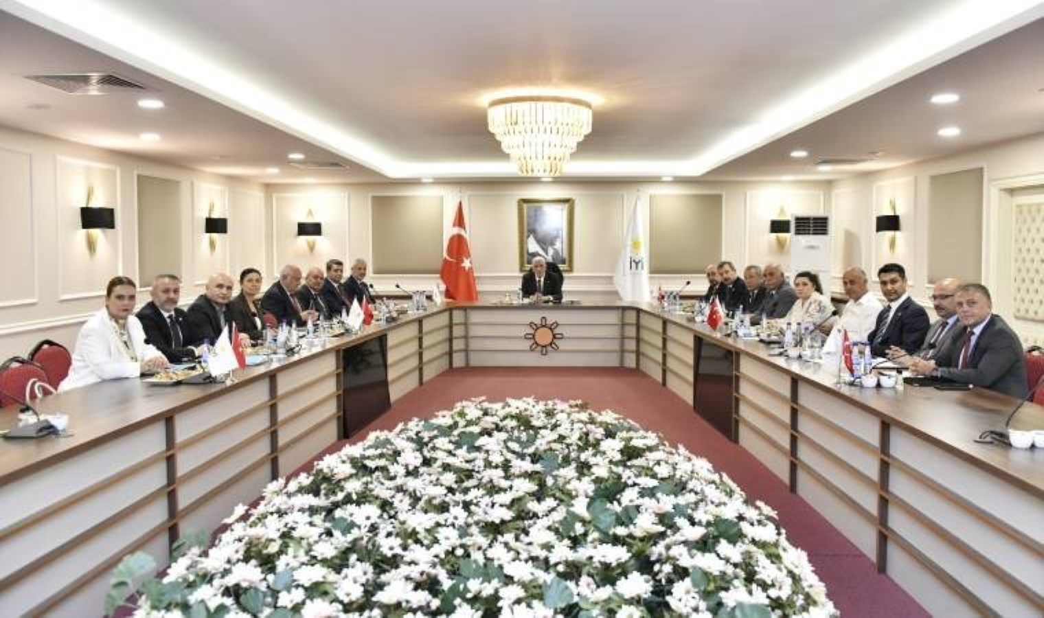 İYİ Parti’de Başkanlık Divanı toplandı