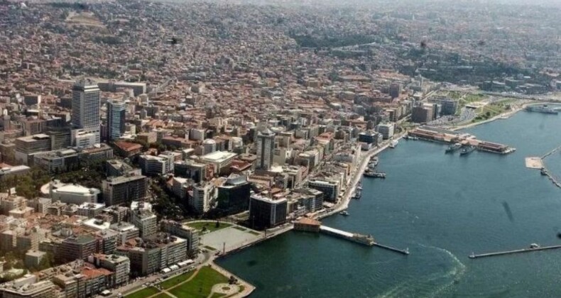 İzmir’de binaların yarısı dayanıksız, yüzde 36’sı da kaçak!