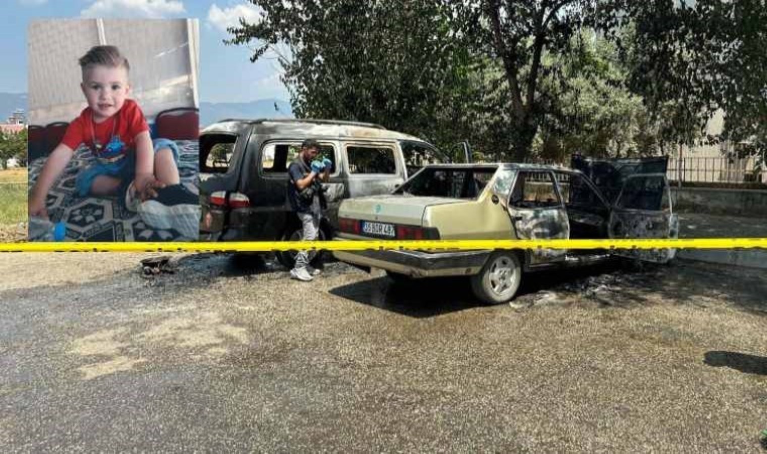 İzmir’de kahreden olay! Otomobilde babasını bekleyen 4 yaşındaki Kazım yangında öldü