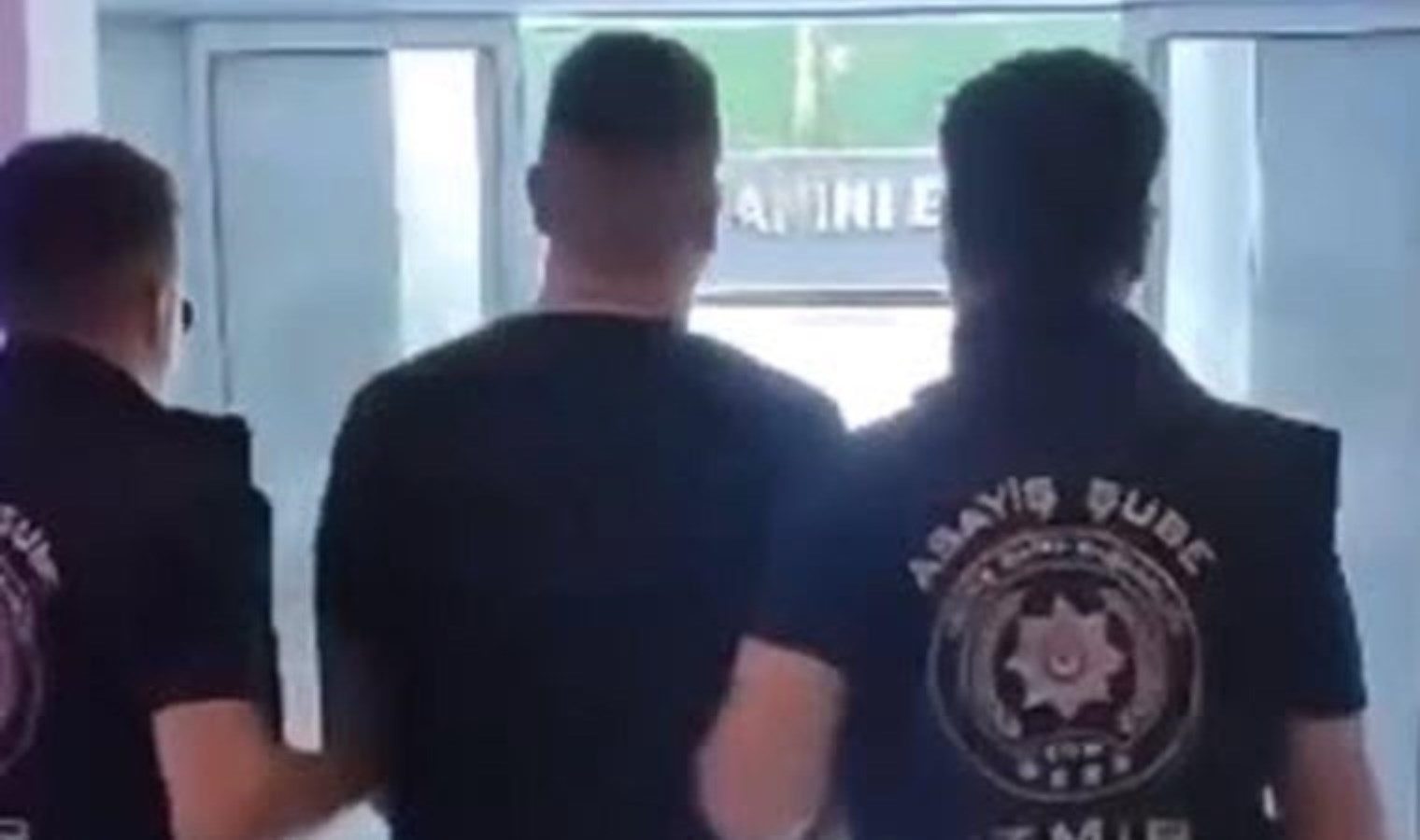 İzmir’de kesinleşmiş hapis cezasıyla aranan 7 kişi yakalandı