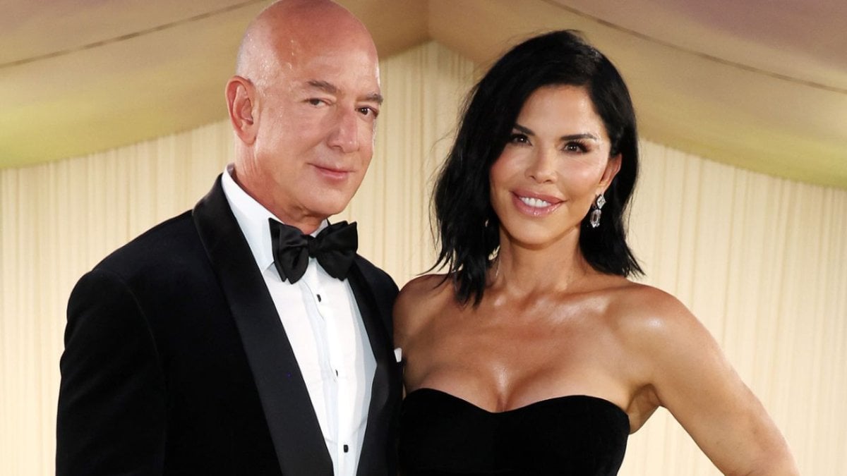 Jeff Bezos, Marmaris’te yediği yemeğe 3,5 milyon lira verdi