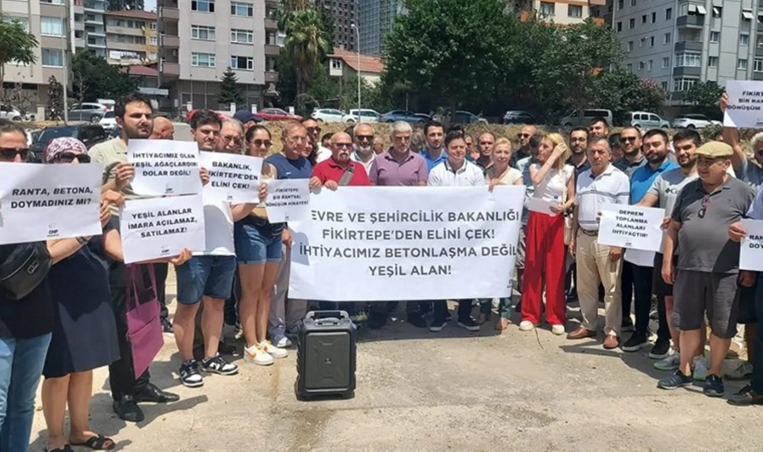 Kadıköylülerin Fikirtepe isyanı: ‘Parsel parsel satmak istiyorlar!’
