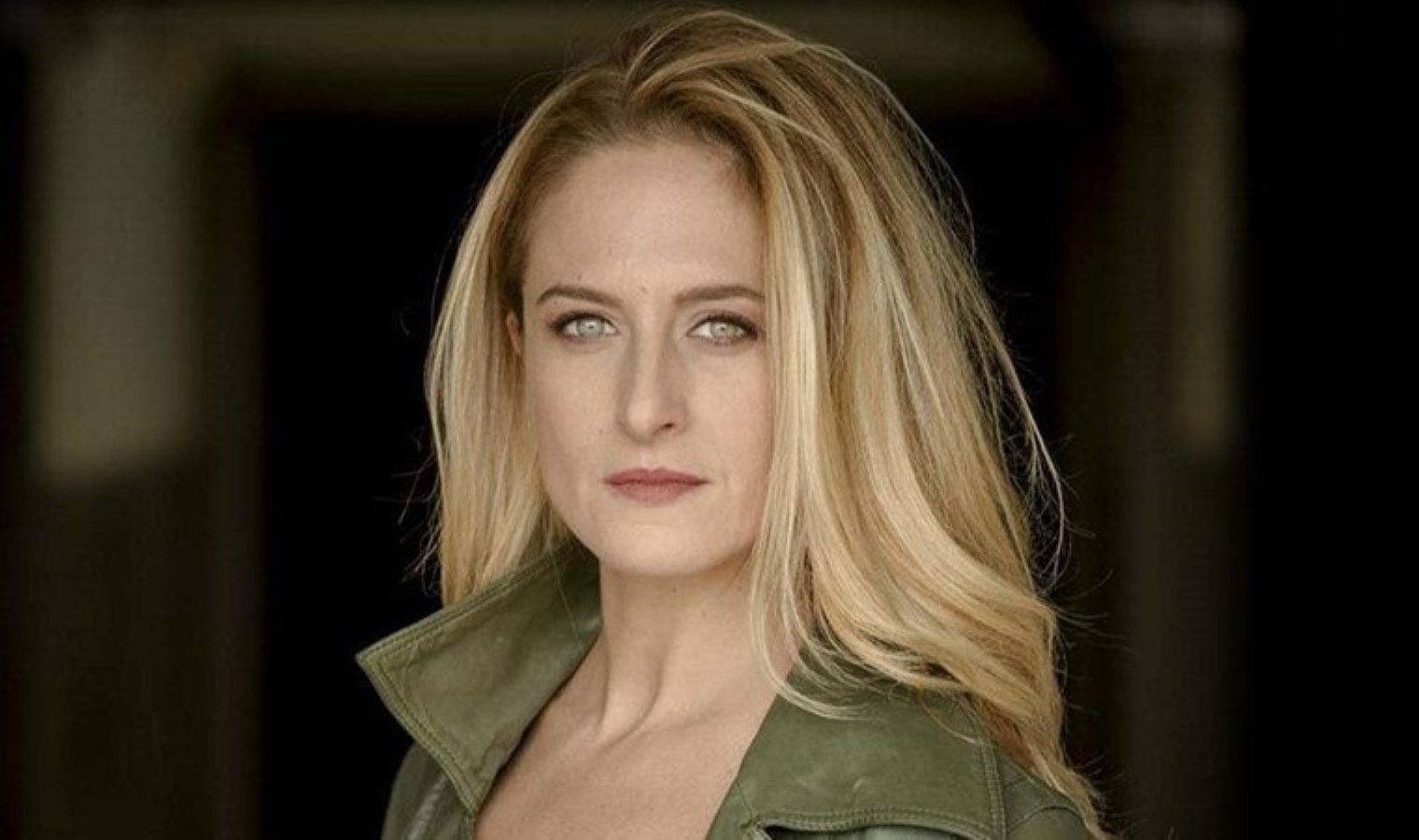 Kanser mücadelesi çok konuşulmuştu: Canan Ergüder ‘Mor ve Ötesi Müzikali’nde