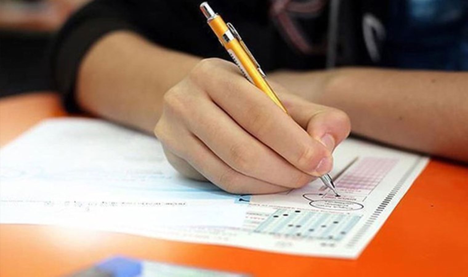 KPSS’de ilk oturum başladı