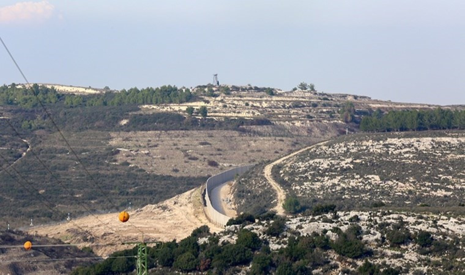 Lübnan’dan İsrail’e peş peşe roket saldırısı