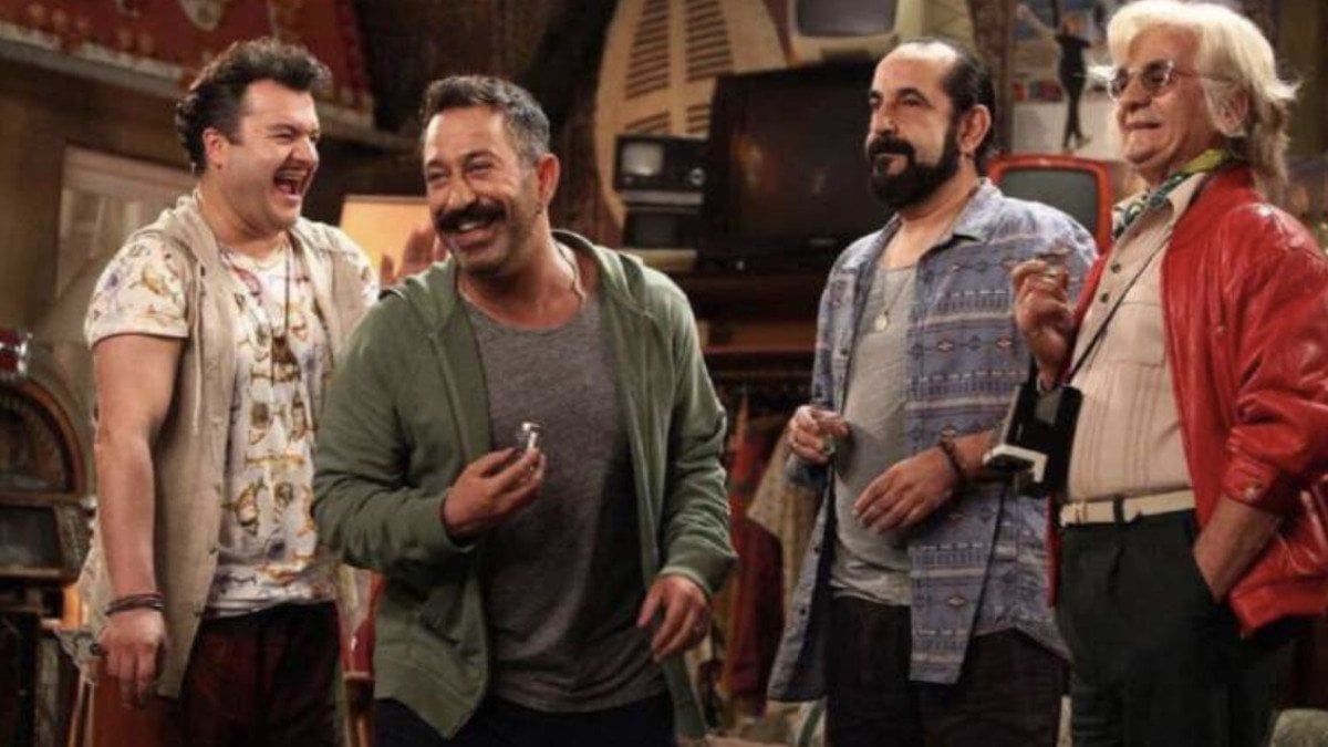 Özkan Uğur vefatının birinci yılında anılıyor: Cem Yılmaz’dan duygusal paylaşım